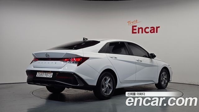 Hyundai AVANTE из Кореи Encar