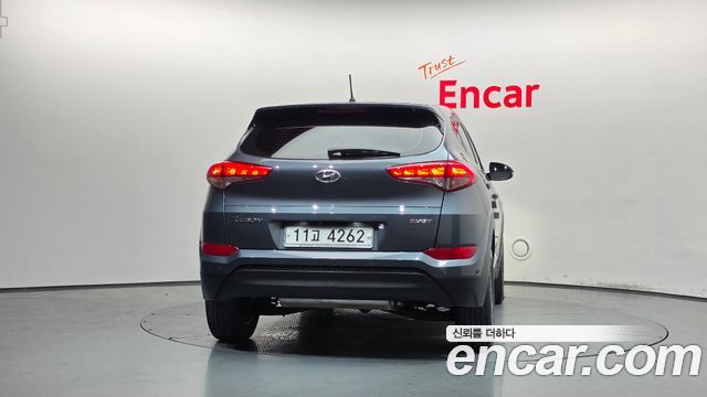 Hyundai Tucson Diesel 1.7 2WD Style — пробег 69 276 км — фото 4 из 5