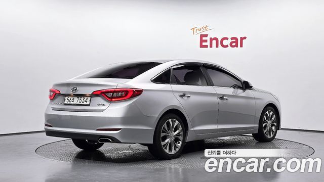 Hyundai Sonata 2.0 Premium — пробег 101 110 км — фото 2 из 5