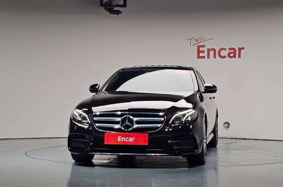 Mercedes-Benz E-Class E300 AMG Line — пробег 58 626 км — фото 3 из 5
