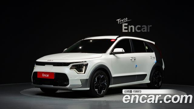Kia Niro Earth — пробег 52 564 км — фото 1 из 5