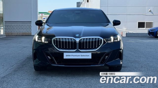 BMW 5-Series 520i M Sport — пробег 17 471 км — фото 3 из 5