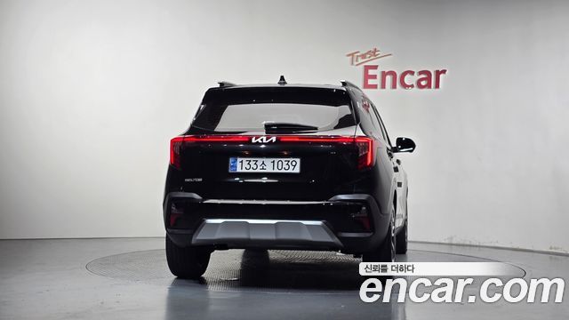 Kia Seltos из Кореи Encar