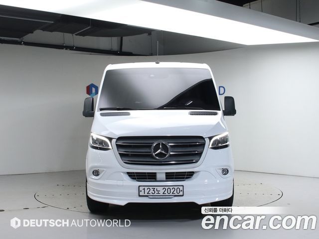 Mercedes-Benz Sprinter 3.0 Diesel W907 — пробег 54 000 км — фото 1 из 5