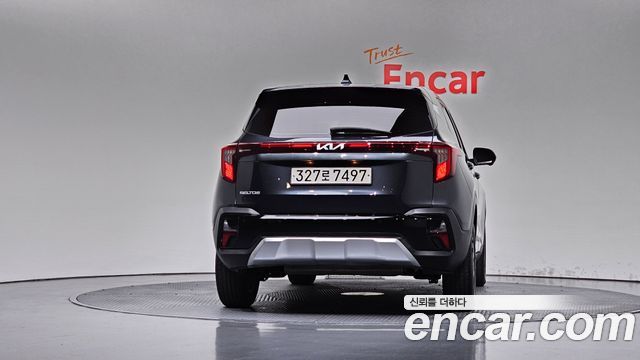 Kia Seltos из Кореи Encar