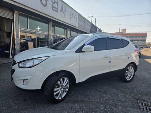 Hyundai Tucson Diesel 2WD LX20 Luxury — пробег 178 000 км — фото 3 из 5