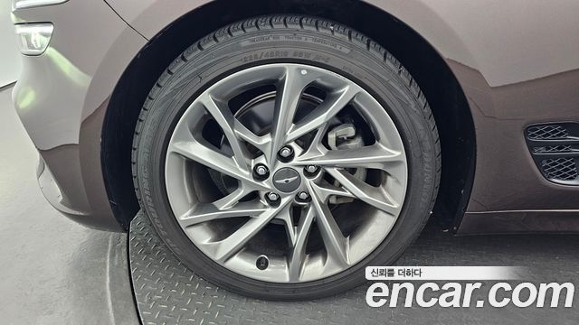 Genesis G70 из Кореи Encar