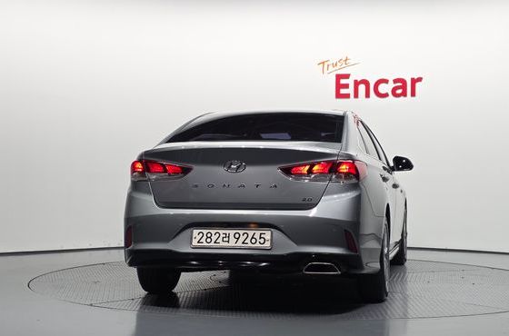 Hyundai Sonata 2.0 Style — пробег 87 060 км — фото 4 из 5