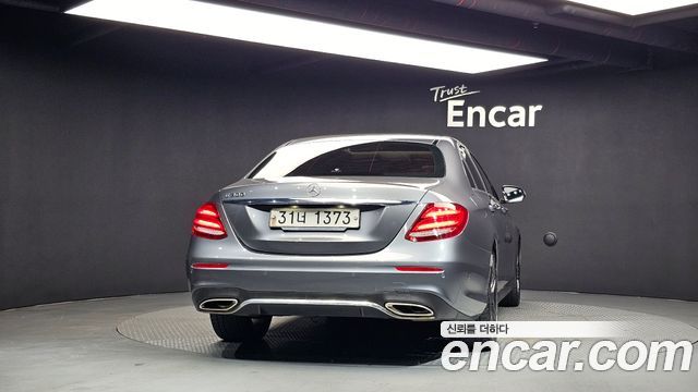 Mercedes-Benz E-Class E300 AMG Line — пробег 189 130 км — фото 4 из 5