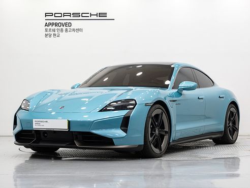 Porsche Taycan Turbo — пробег 4 400 км — фото 1 из 5