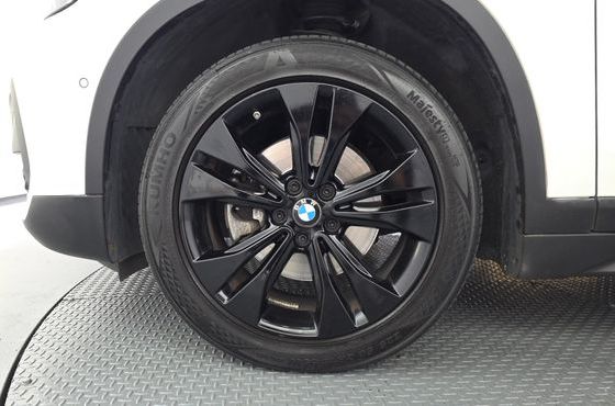 BMW X1 xDrive 18d Advantage — пробег 86 764 км — фото 5 из 5