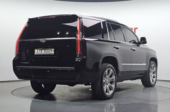 Cadillac Escalade 6.2 4th — пробег 73 734 км — фото 2 из 5