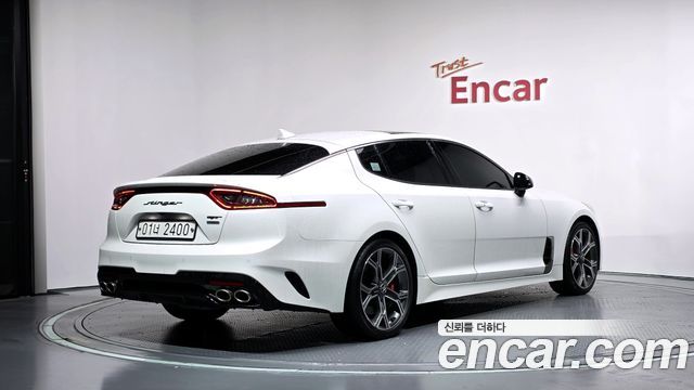 Kia Stinger из Кореи Encar