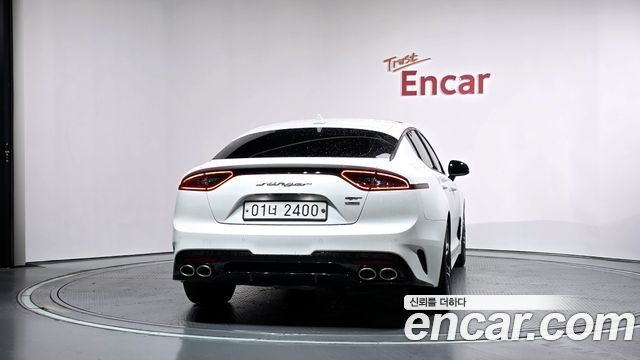 Kia Stinger из Кореи Encar