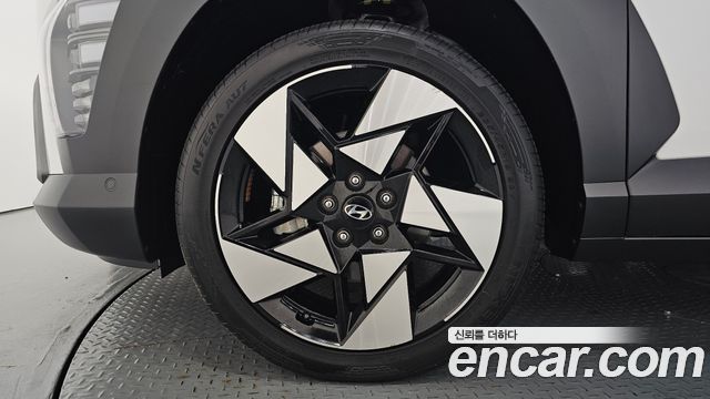 Hyundai Kona из Кореи Encar