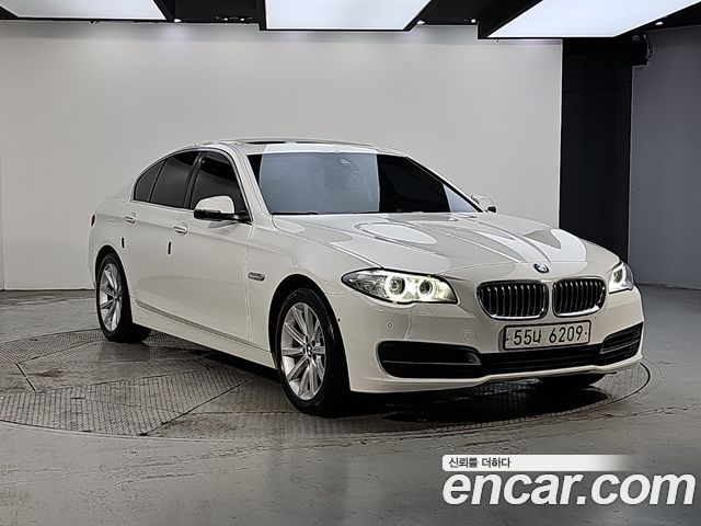 BMW 5-Series 528i xDrive — пробег 102 900 км — фото 2 из 5