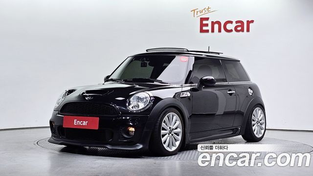 Mini Cooper Standard Second Generation — пробег 167 614 км — фото 1 из 5