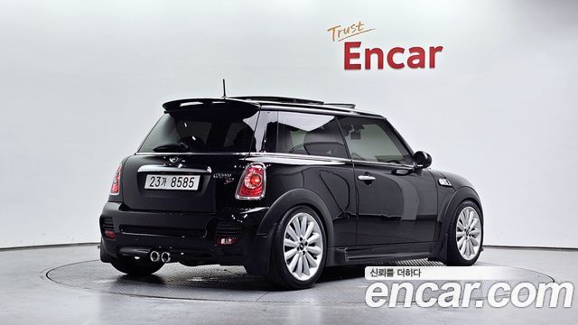Mini Cooper Standard Second Generation — пробег 167 614 км — фото 2 из 5