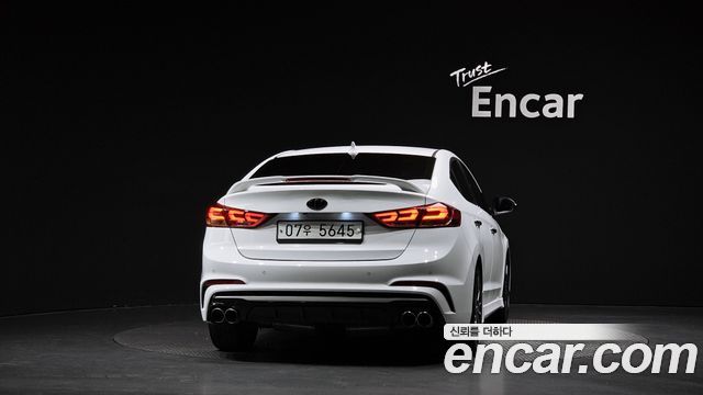 Hyundai AVANTE из Кореи Encar