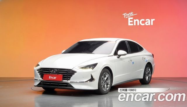 Hyundai Sonata 2.0 Premium Family — пробег 52 544 км — фото 1 из 5
