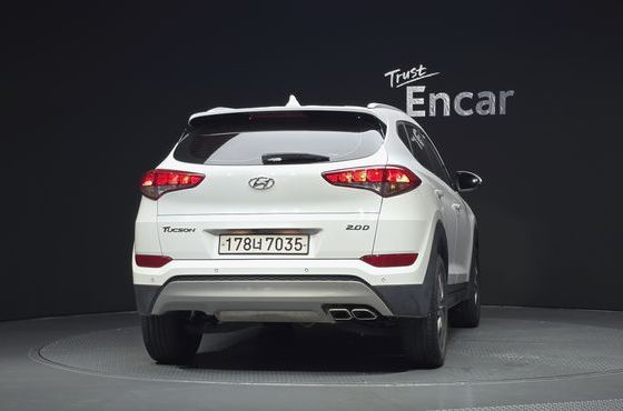 Hyundai Tucson Diesel 2.0 2WD Modern — пробег 225 165 км — фото 4 из 5