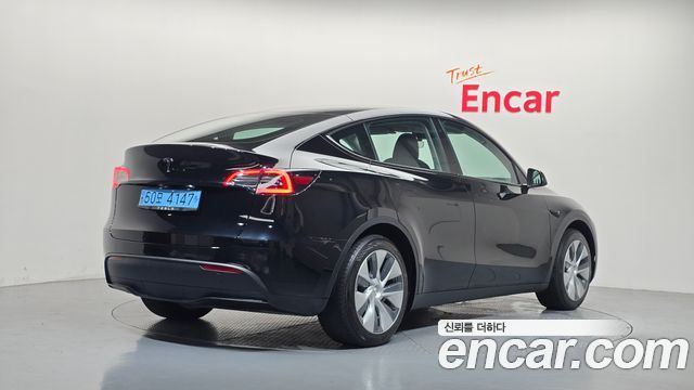 Tesla Model Y RWD — пробег 43 127 км — фото 2 из 5