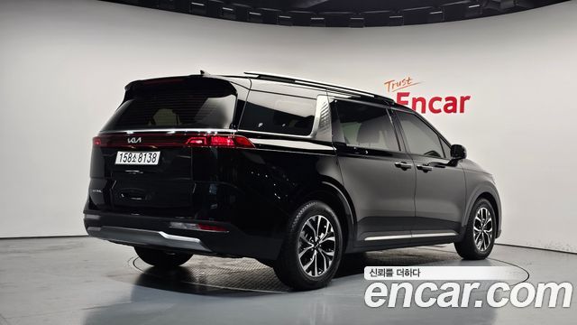 Kia Carnival Diesel 9-Seater Noblesse — пробег 50 670 км — фото 2 из 5