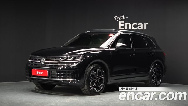 Volkswagen Touareg 3.0 TDI Prestige — пробег 33 км — фото 1 из 5