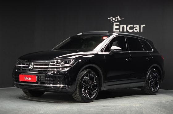 Volkswagen Touareg 3.0 TDI Prestige — пробег 33 км — фото 1 из 5