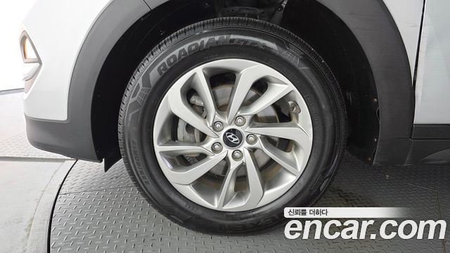 Hyundai Tucson Diesel 1.7 2WD Style — пробег 171 664 км — фото 5 из 5