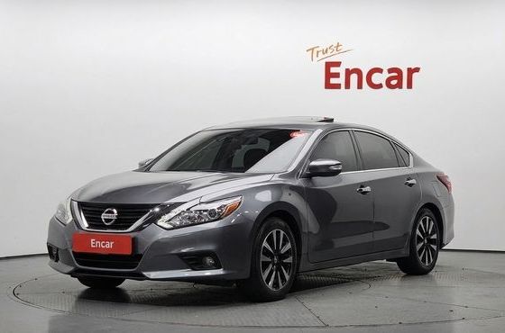 Nissan Altima 2.5 Tech L33 — пробег 73 007 км — фото 1 из 5