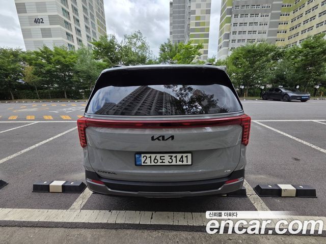 Kia Carnival Diesel 9-Seater Gravity — пробег 45 500 км — фото 3 из 5