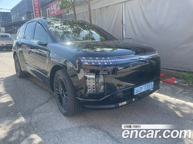 Hyundai Ioniq9 Performance Type AWD 6-Seater Calligraphy — пробег 828 км — фото 3 из 5