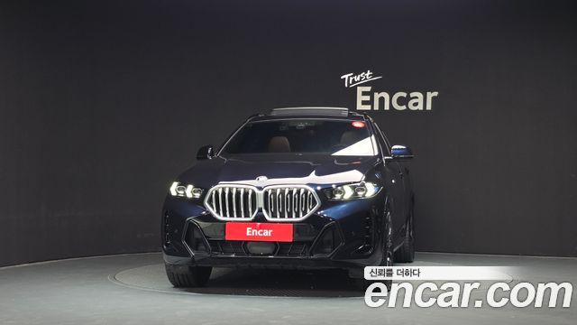 BMW X6 xDrive40i M Sport — пробег 24 256 км — фото 3 из 5