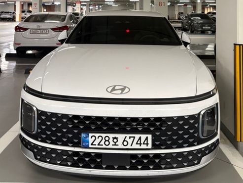 Hyundai Grandeur 2,5 Gasoline 2WD Premium — пробег 14 800 км — фото 1 из 5