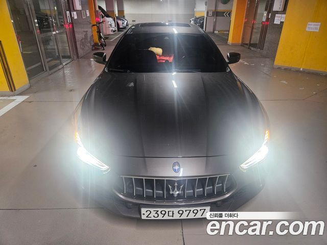 Maserati Ghibli 3.0 3rd — пробег 30 500 км — фото 3 из 5