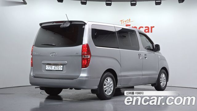 Hyundai Starex 12-Seater Wagon Modern — пробег 189 677 км — фото 2 из 5