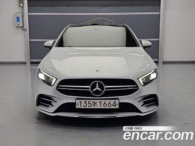 Mercedes-Benz A-Class AMG A35 4MATIC Sedan — пробег 74 602 км — фото 2 из 5