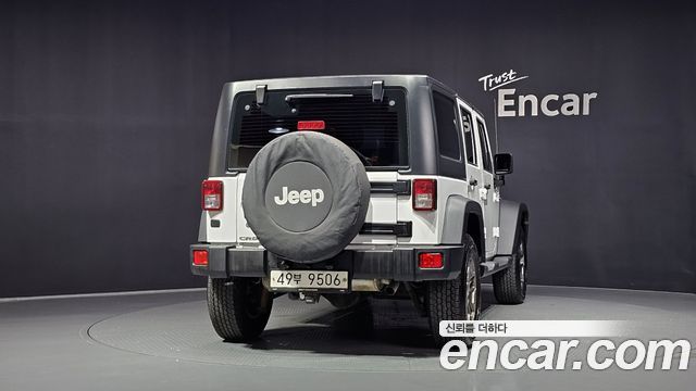 Jeep Wrangler 2.8 Diesel Rubicon 4Door — пробег 98 800 км — фото 4 из 5