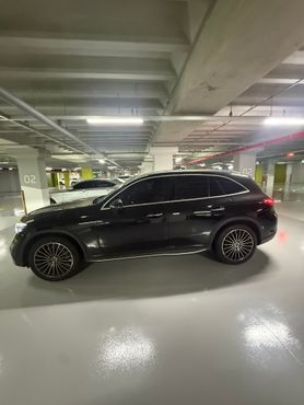 Mercedes-Benz GLC-Class GLC300 4MATIC AMG Line — пробег 33 000 км — фото 2 из 5