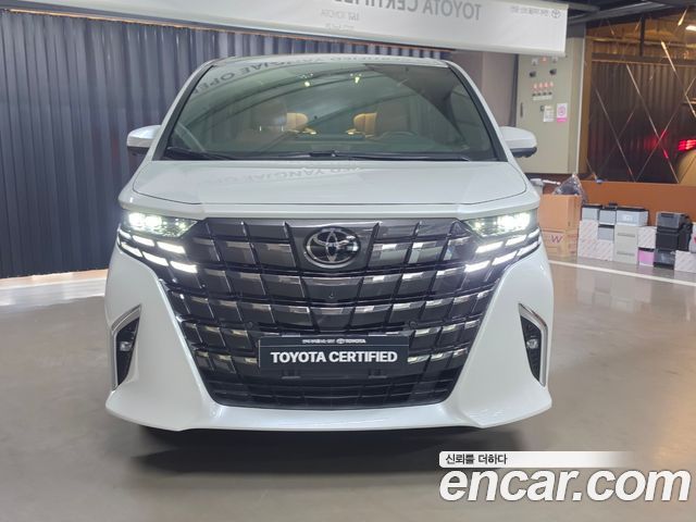 Toyota Alphard 2.5 HEV Executive AWD — пробег 2 831 км — фото 3 из 5