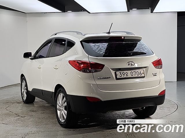 Hyundai Tucson Diesel 2WD LX20 Smart-Pack — пробег 168 865 км — фото 3 из 5