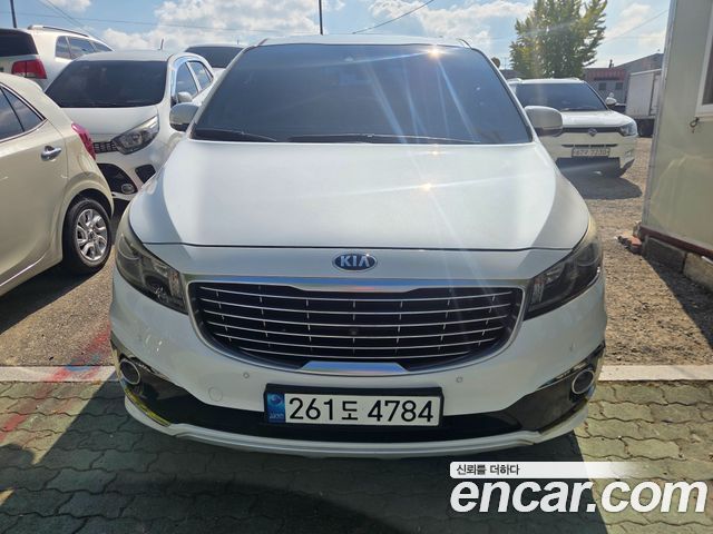 Kia Carnival Gasoline 9-seater Noblesse — пробег 229 226 км — фото 3 из 5