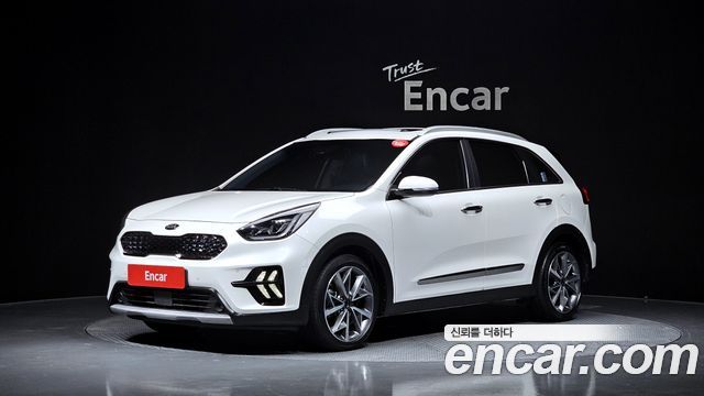 Kia Niro 1.6 HEV Noblesse Special — пробег 138 680 км — фото 1 из 5