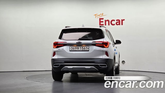 Kia Seltos из Кореи Encar