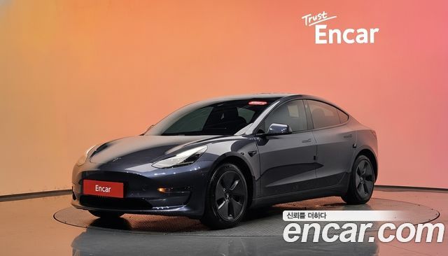 Tesla Model 3 Standard Range Plue RWD — пробег 104 203 км — фото 1 из 5