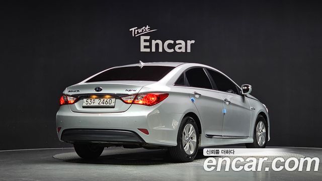 Hyundai Sonata 2.0 Smart — пробег 143 162 км — фото 2 из 5