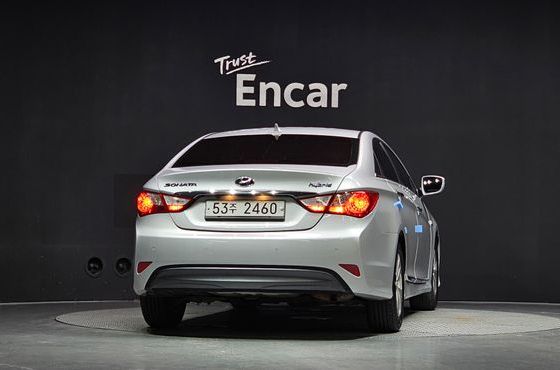 Hyundai Sonata 2.0 Smart — пробег 143 162 км — фото 4 из 5