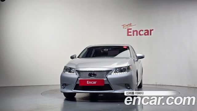 Lexus ES Supreme XV60 — пробег 73 260 км — фото 3 из 5