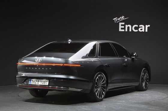Hyundai Grandeur Calligraphy — пробег 110 734 км — фото 2 из 5